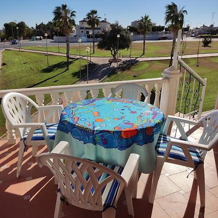 Confortable Apartamento Con Vistas Al Mar Torrevieja Exteriör bild