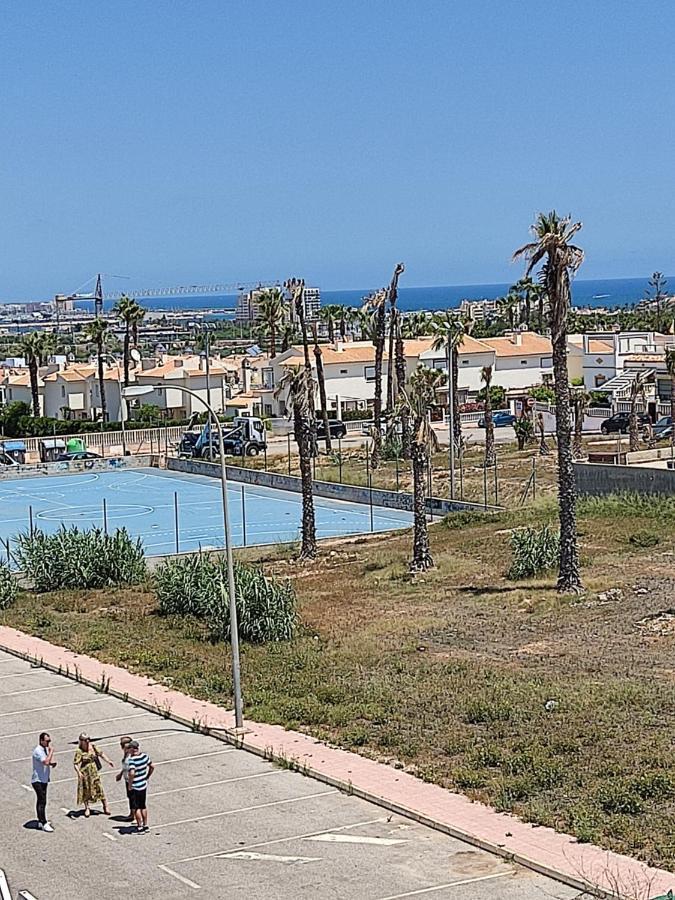 Confortable Apartamento Con Vistas Al Mar Torrevieja Exteriör bild
